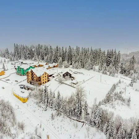 Rich Oak - з відкритим панорамний басейном