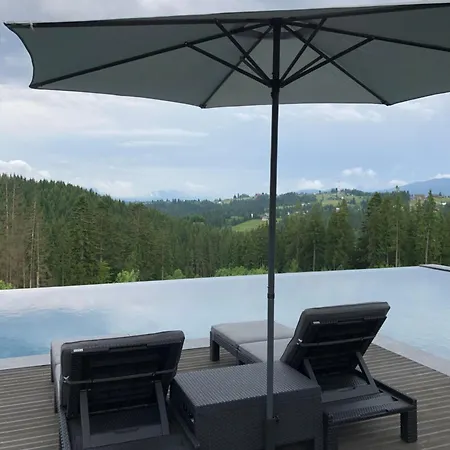 Rich Oak - з відкритим панорамний басейном Hotel Jablunyzja