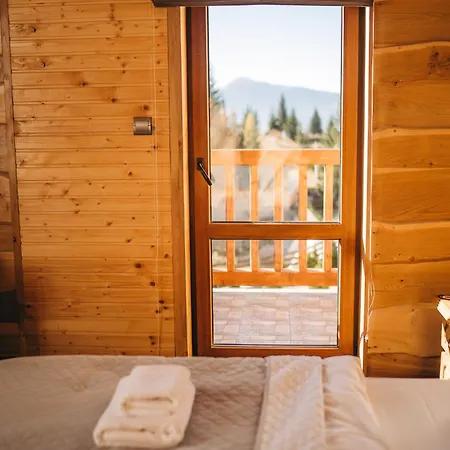 Hotel Rich Oak - з відкритим панорамний басейном *