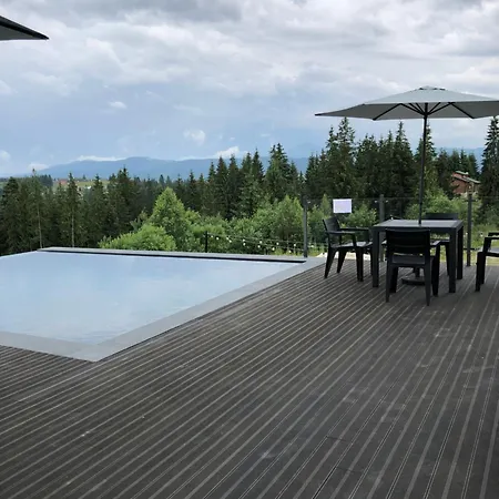 Rich Oak - з відкритим панорамний басейном