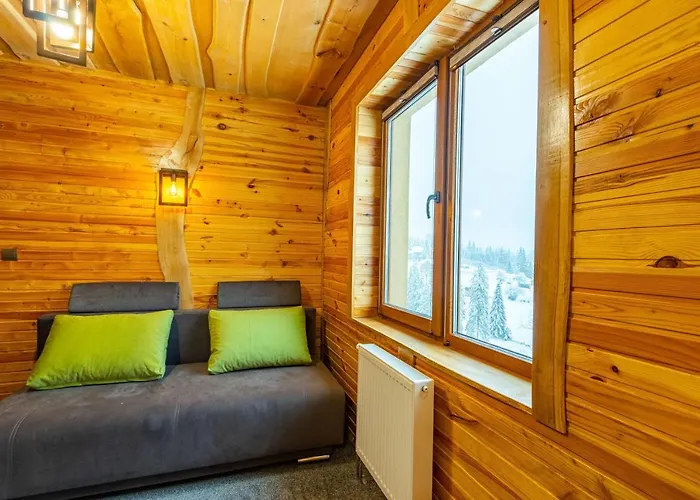 Rich Oak - з відкритим панорамний басейном Otel